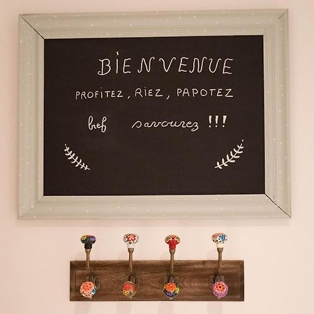 Un Dimanche Chez Julie Chambre Leontine Parthenay Kültér fotó
